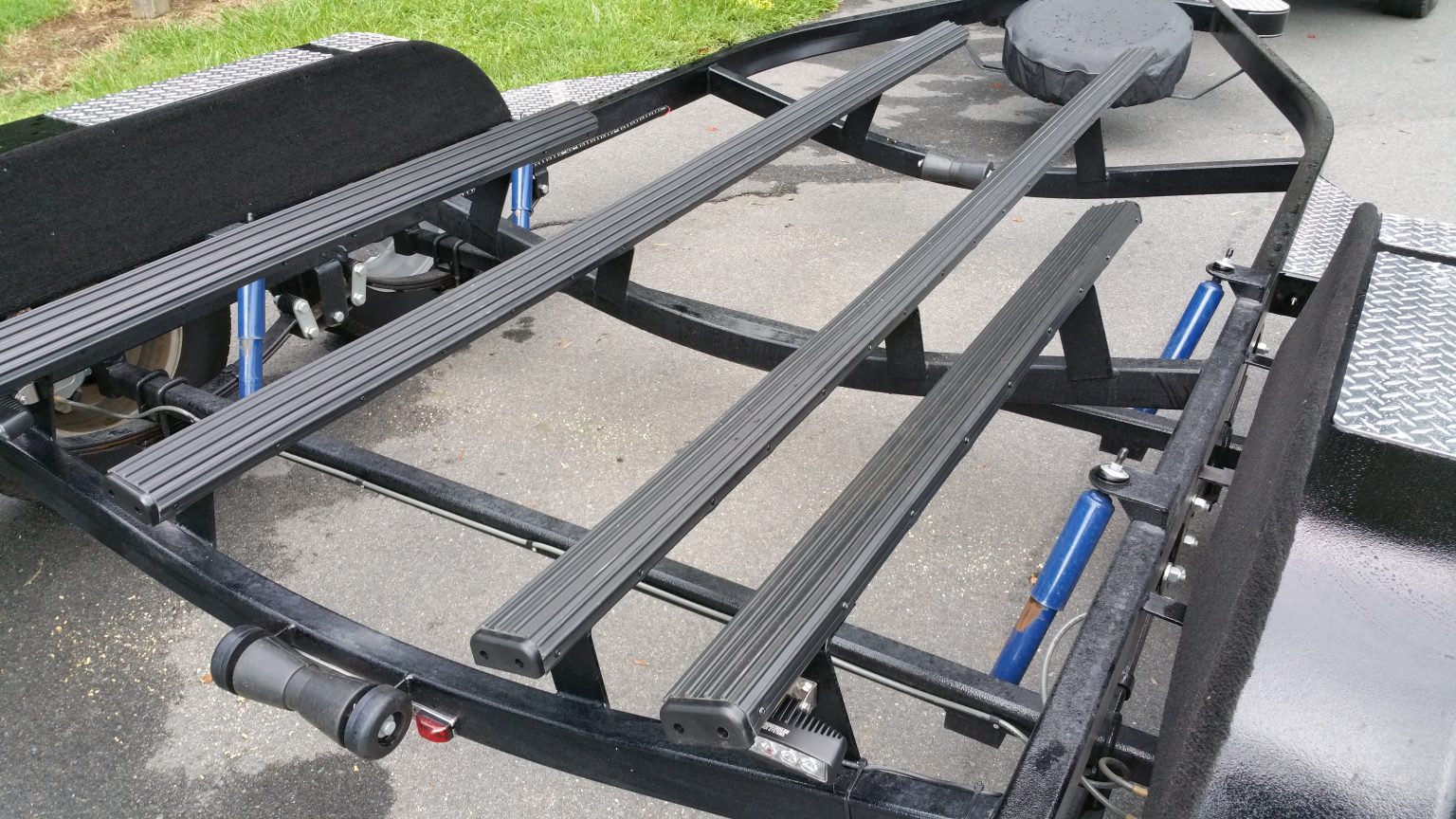 GATORBAKS for Phoenix Boats Drewcraft LLC