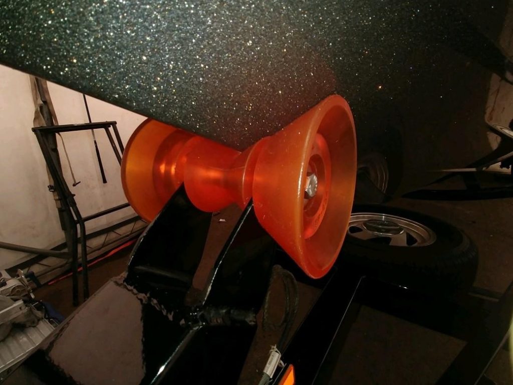 Stoltz 3" Bow Roller Kit With Large End Caps Drewcraft LLC