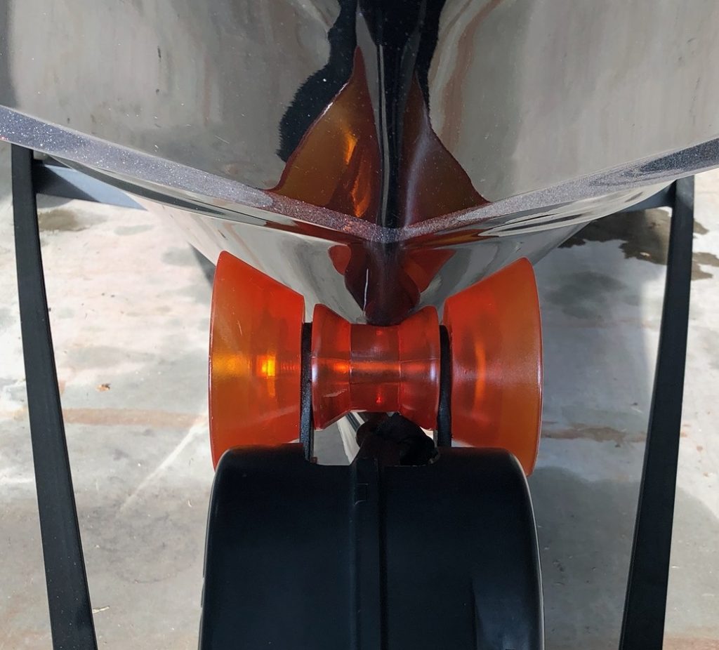 Stoltz 3" Bow Roller Kit With Large End Caps and Flat Center Drewcraft LLC